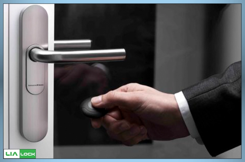 دستگیره هوشمند دیجیتال